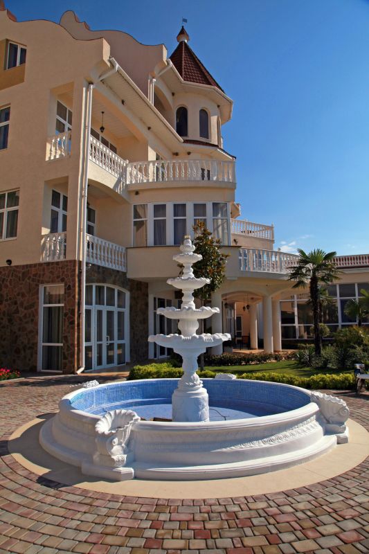 Patio Fountain Installation in Honolulu, HI